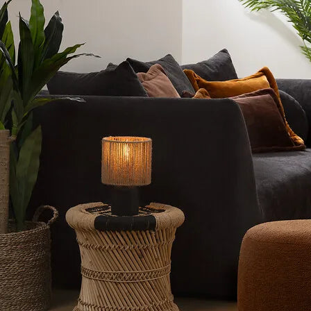 Lámpara de Mesa Koby Negra – Diseño Minimalista 24cm para Escritorio