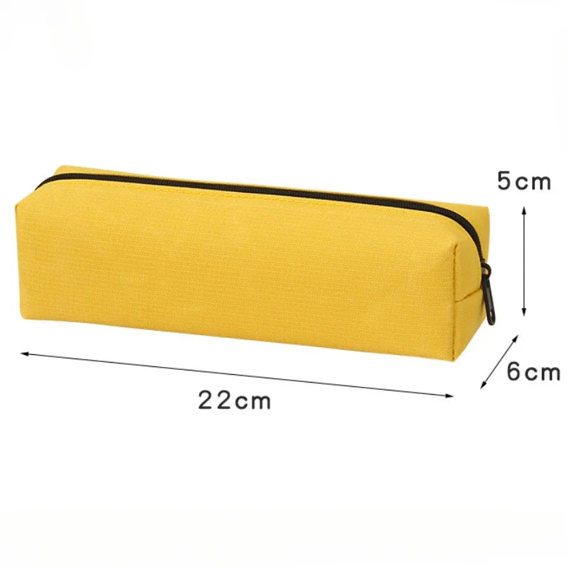 Estuche Escolar de Color Liso – Compacto, Práctico y Perfecto para el Día a Día